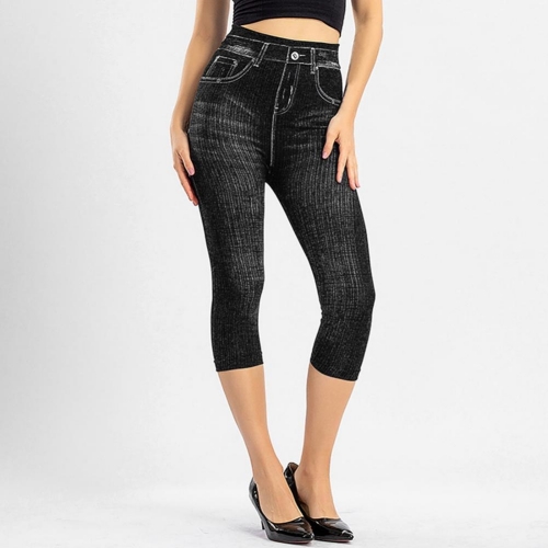 صورة جينز نسائي مخطط بخصر مرتفع مع جيوب مناسبة ، بنطلون بطول منتصف الساق ، جينز أنيق